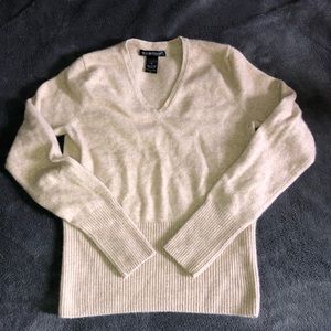Cashmere Vneck sweater